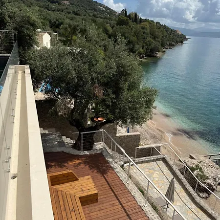 Villa Ellysian Shores Beachfront